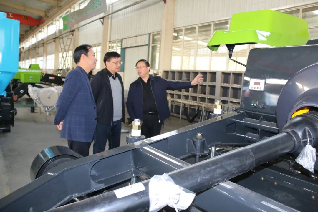 李有吉監事長蒞臨花溪科技調研指導